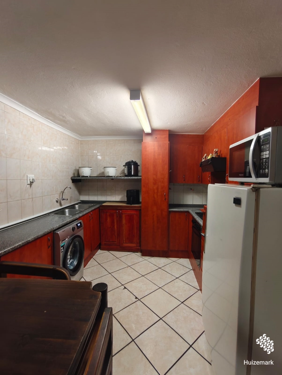 2 Bedroom Property for Sale in Vaalpark Free State